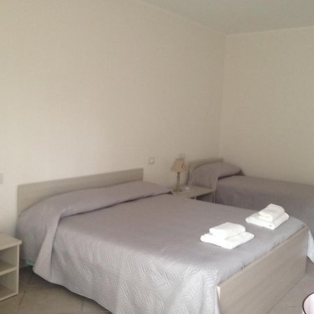 Casa Armonia Appartement Peschiera del Garda Buitenkant foto