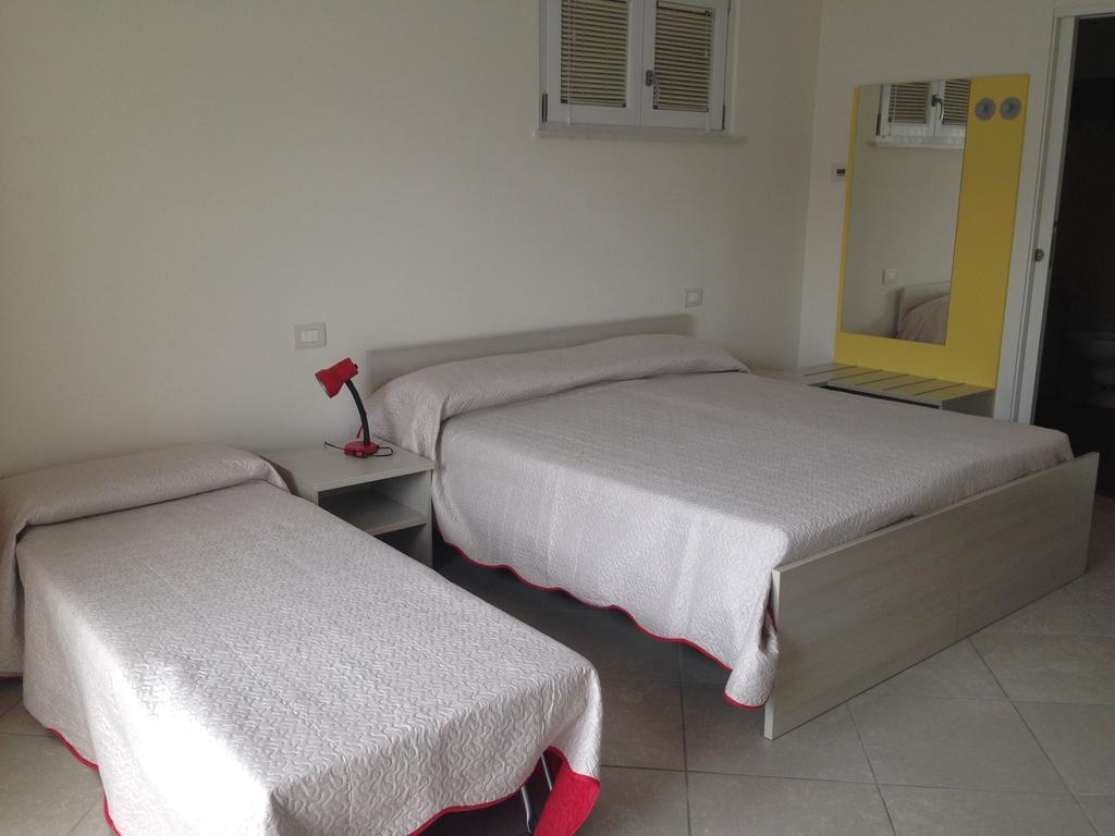 Casa Armonia Appartement Peschiera del Garda Buitenkant foto