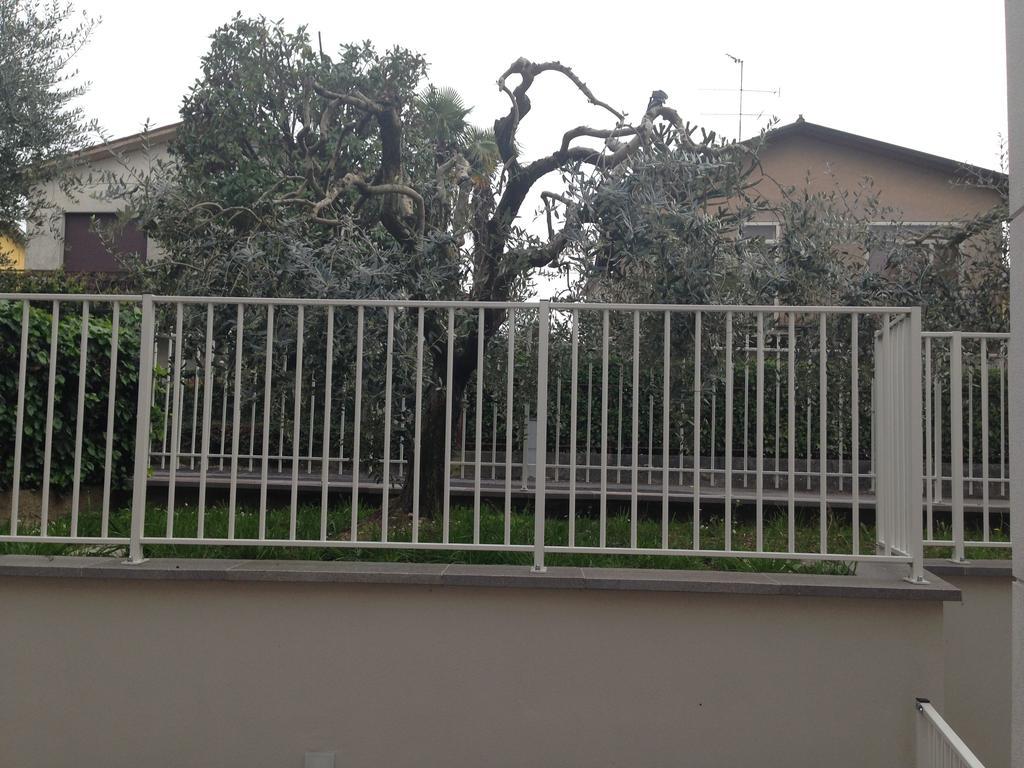 Casa Armonia Appartement Peschiera del Garda Buitenkant foto